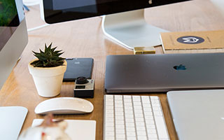 柚子快讯APP，your daily news hub for tech,entertainment,and more