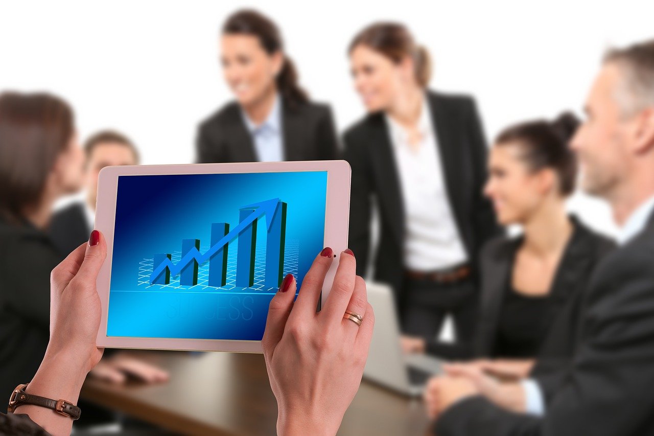 锂电今日实时行情_锂电价格走势